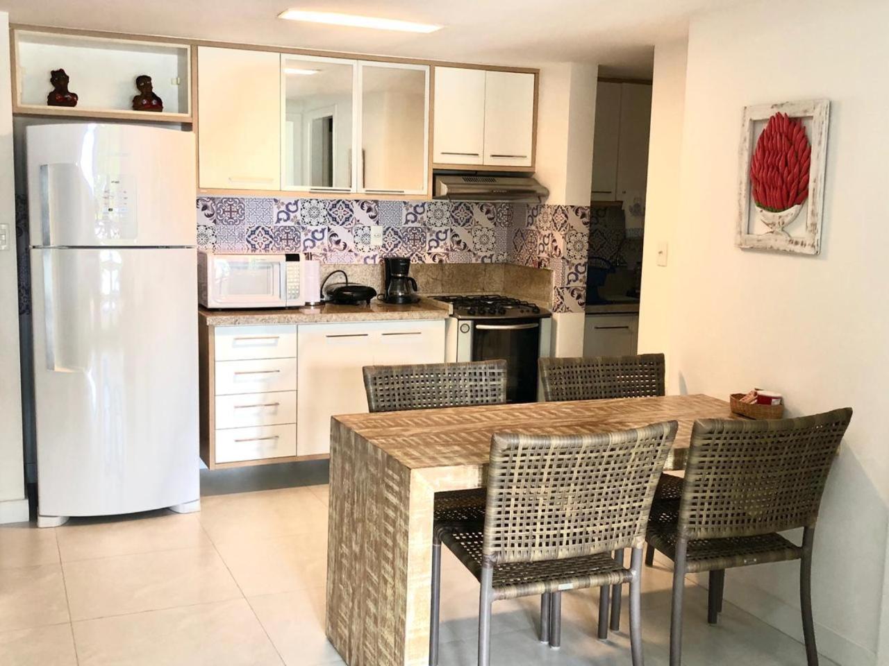 Residencial Enseada Praia Do Forte Apto 130 Екстер'єр фото